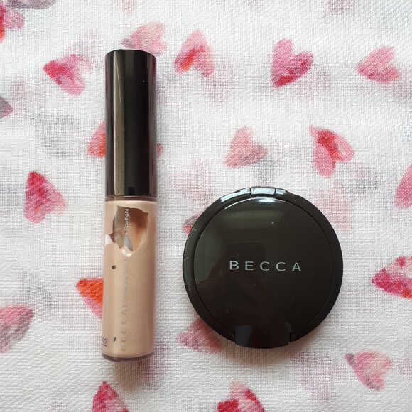 Becca Cosmetics: Glow On The Glow Kit - Opal - Picture 9 of 16